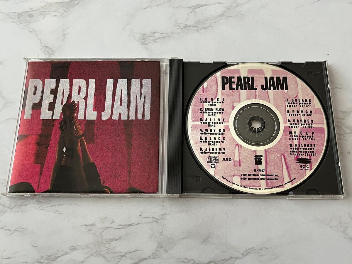 Pearl Jam – Ten (1991)
