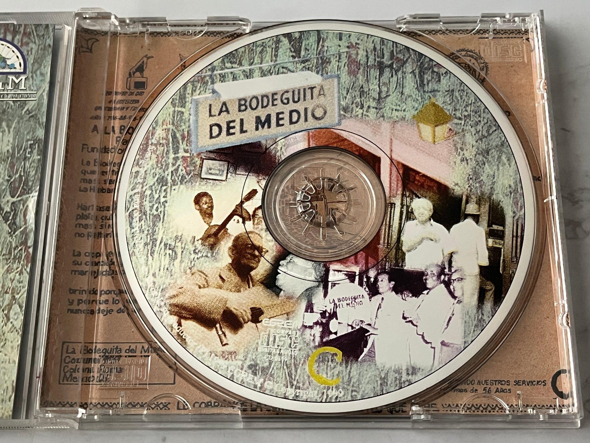 La Bodeguita Del Medio — Los Grandes De La Musica Cubana (1999)