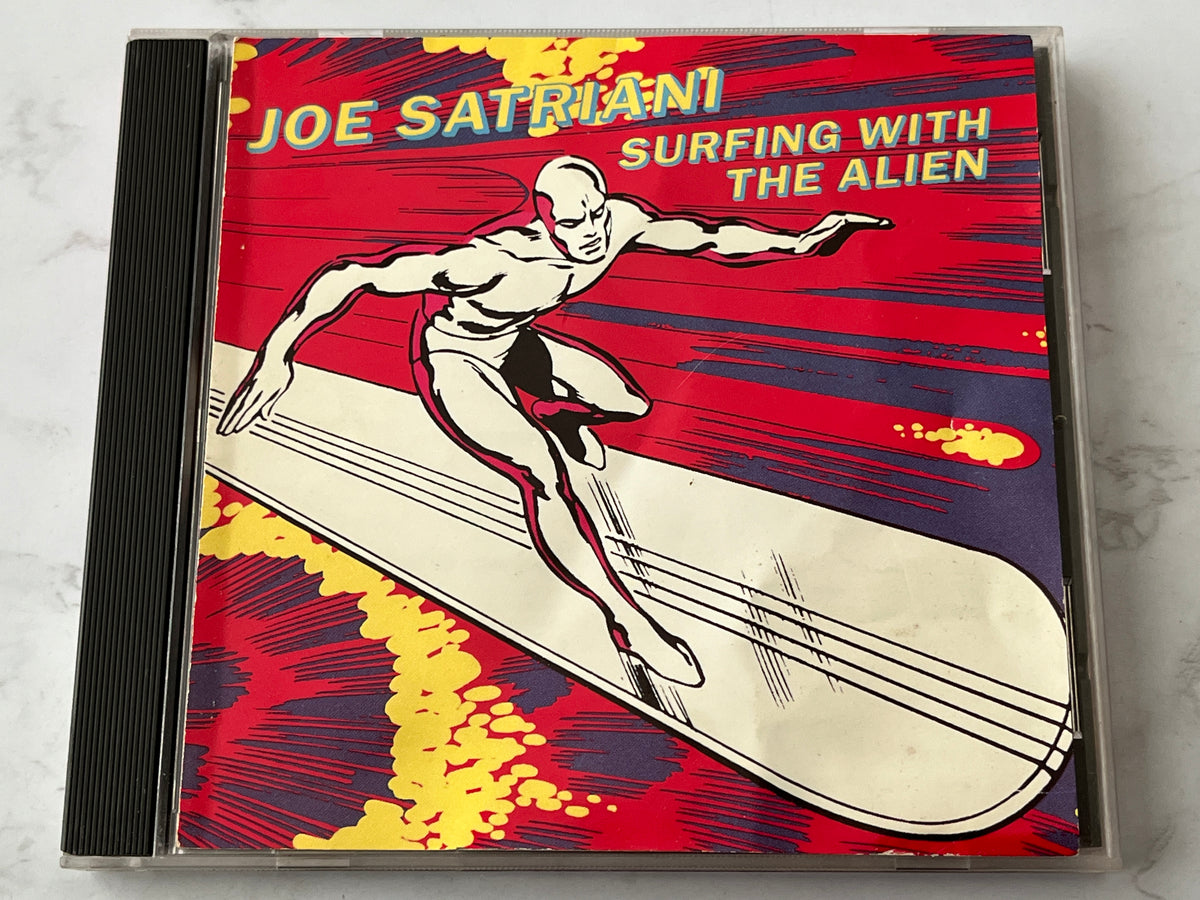 Joe Satriani – Surfing With The Alien (1987)