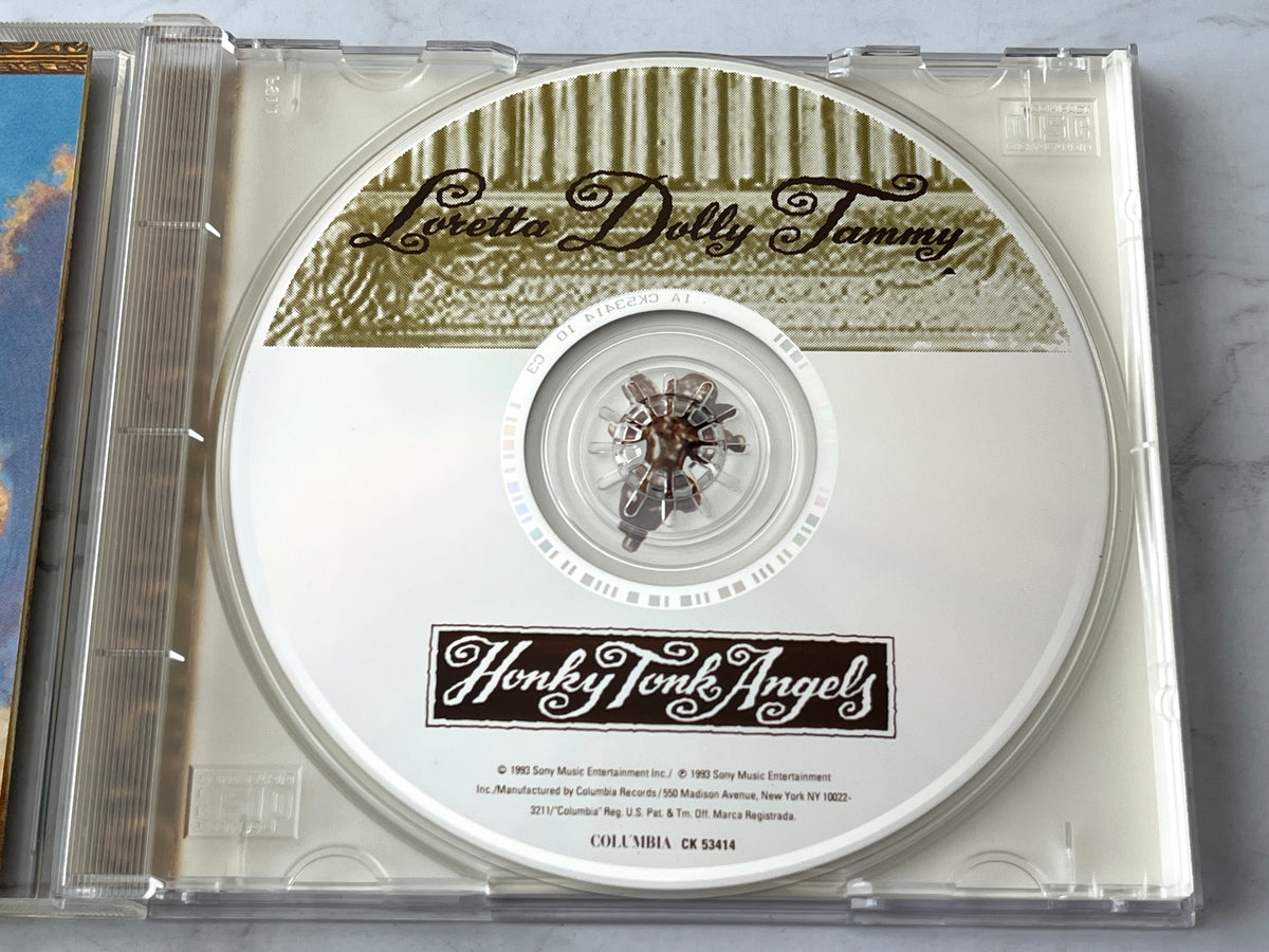 Loretta Lynn, Dolly Parton & Tammy Wynette – Honky Tonk Angels (1993)