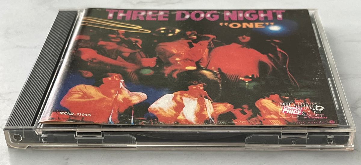 Three Dog Night – One (1968) [JAPAN TARGET ERA]