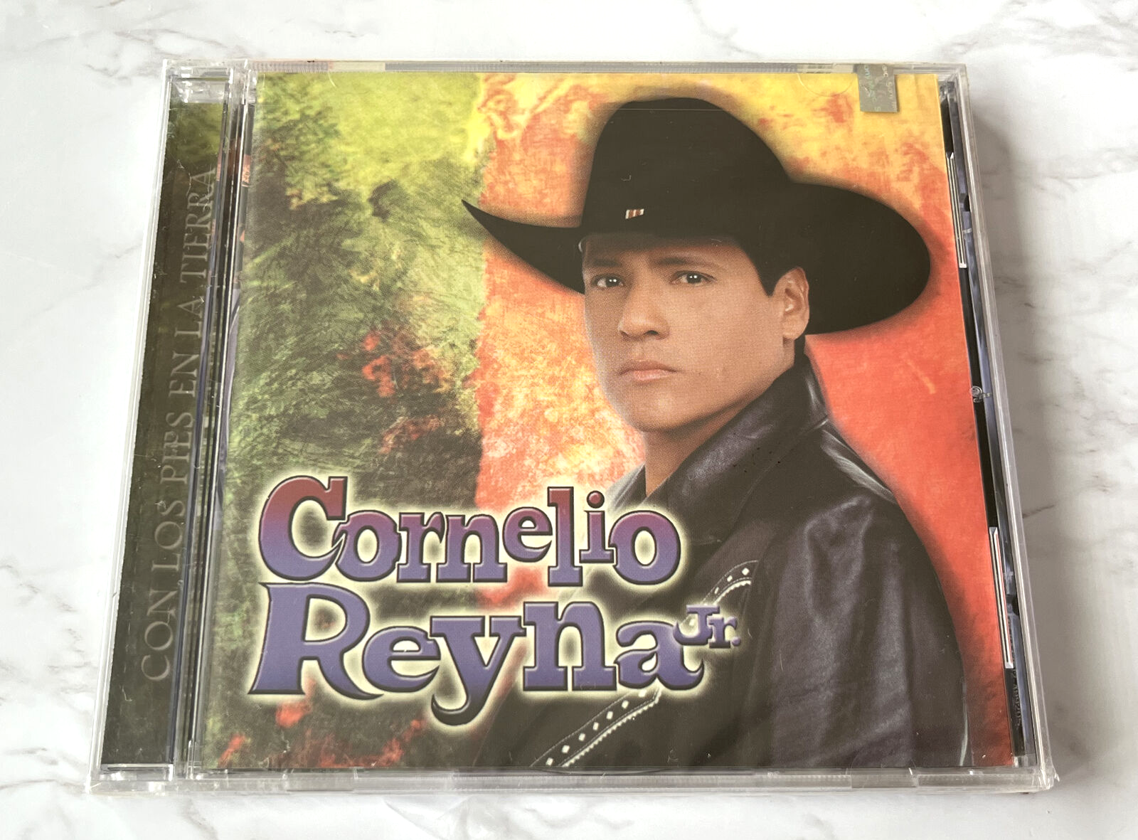 Cornelio Reyna Jr. – Con Los Pies En La Tierra (2001)