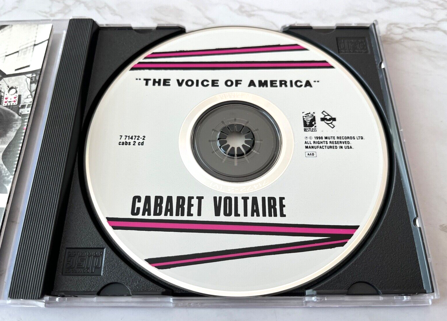 Cabaret Voltaire – The Voice Of America (1990)