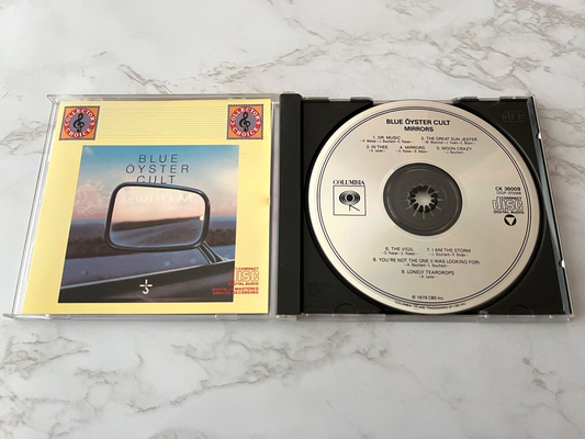 Blue Oyster Cult – Mirrors