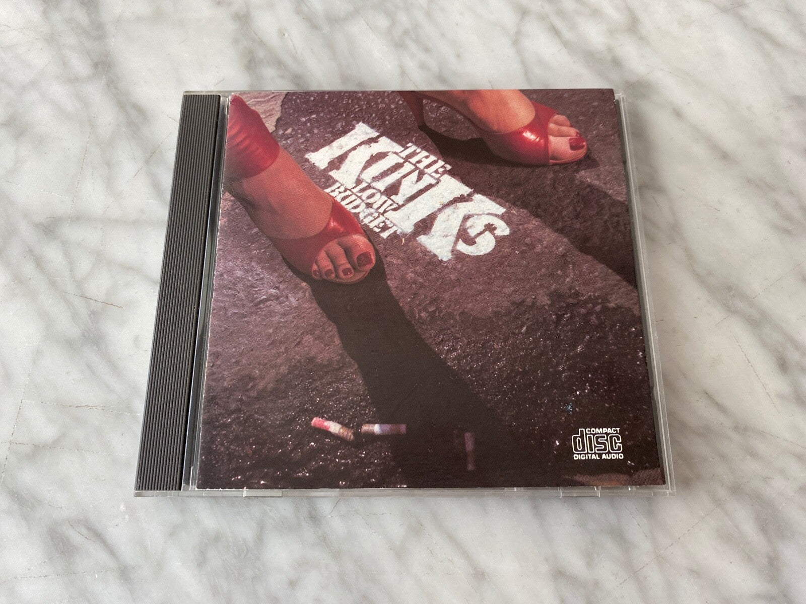The Kinks – Low Budget [JAPAN PRESS]