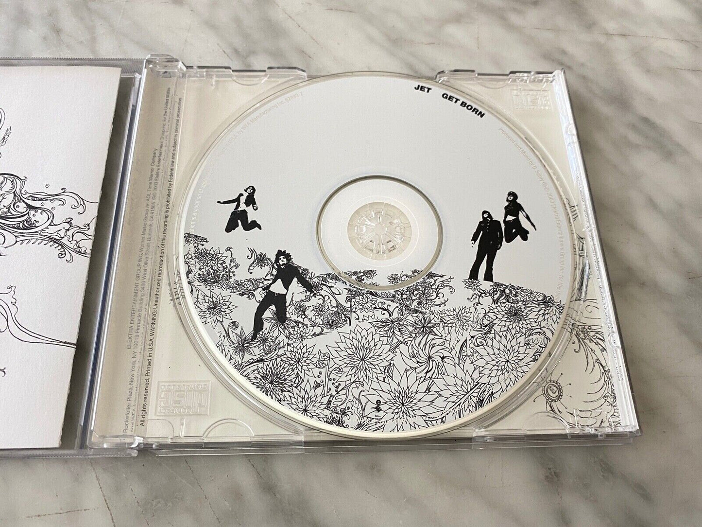Jet – Get Born (2003)