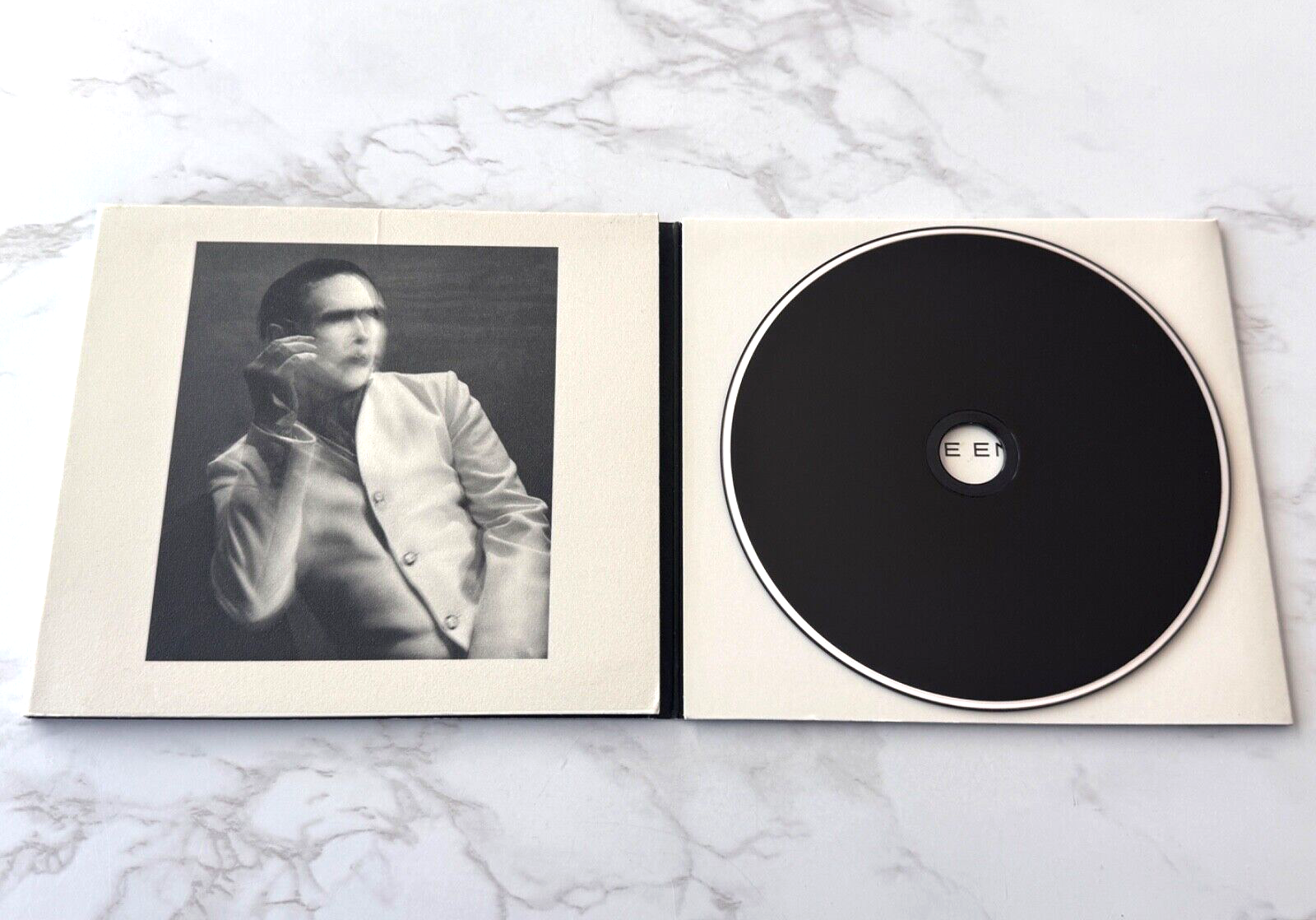 Marilyn Manson – The Pale Emperor (Deluxe Edition, Digipak) (2015)
