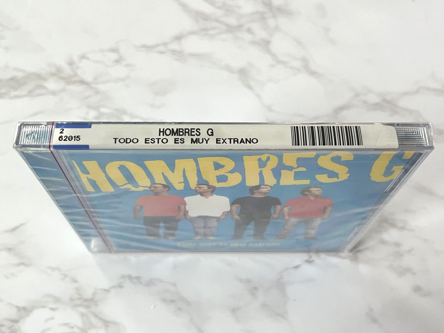 Hombres G – Todo Esto Es Muy Extraño (2004)