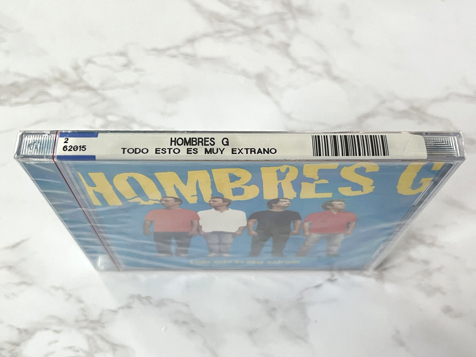 Hombres G – Todo Esto Es Muy Extraño (2004)