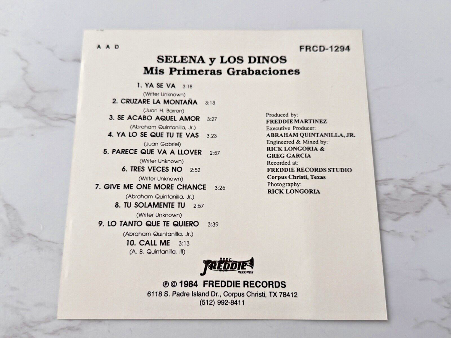 Selena, Selena y los Dinos – Y Los Dinos Mis Primeras Grabaciones (1984)