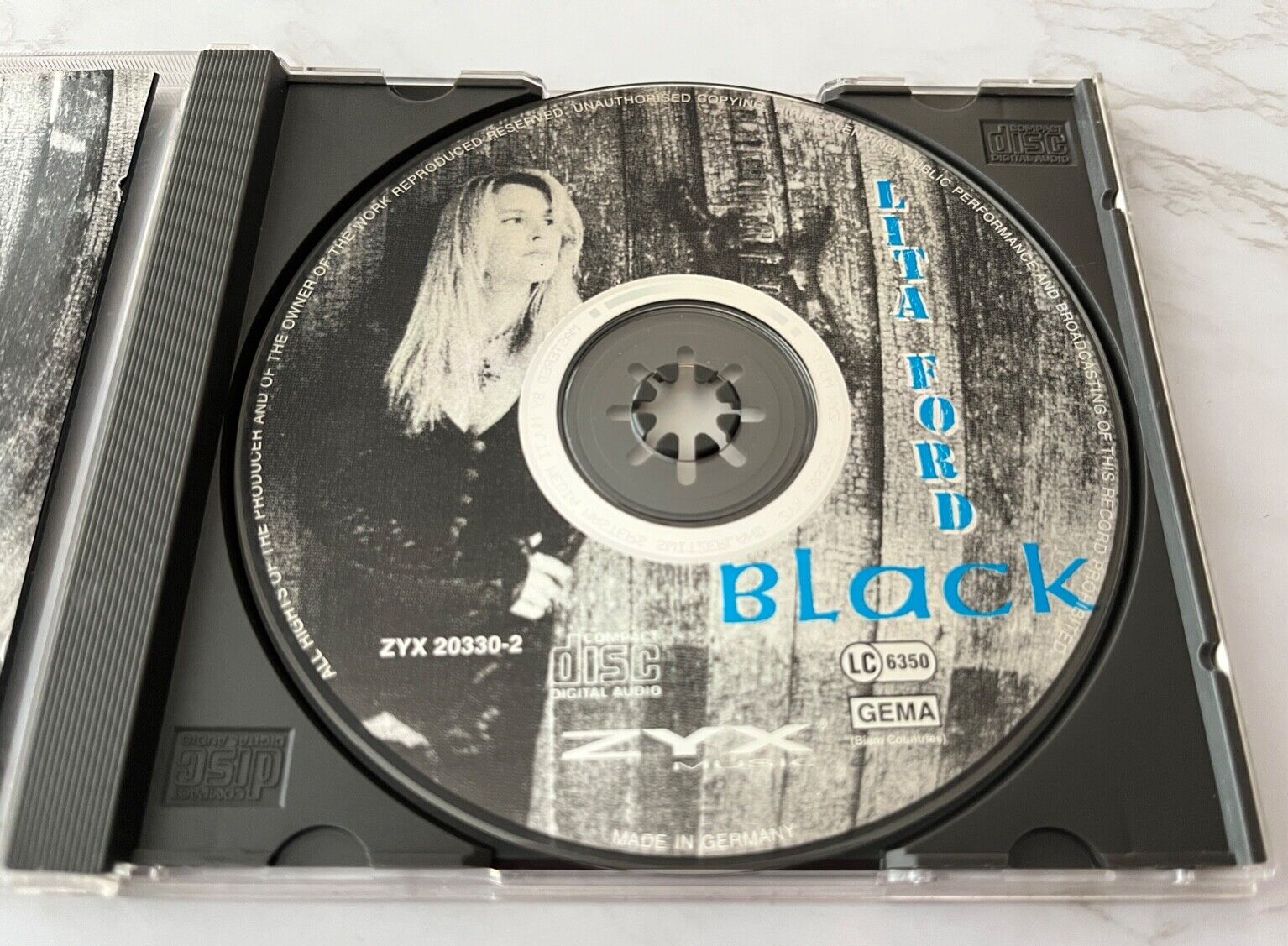 Lita Ford – Black (1994) [GERMAN PRESS]