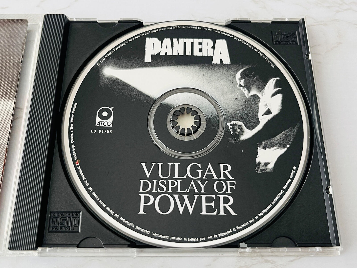 Pantera – Vulgar Display Of Power (1992) [CANADA PRESS]