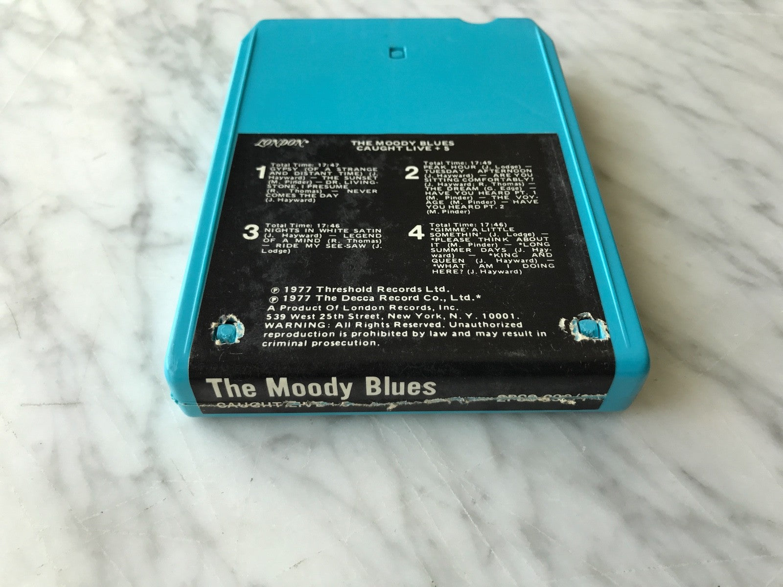 The Moody Blues – Caught Live + 5 (1977)