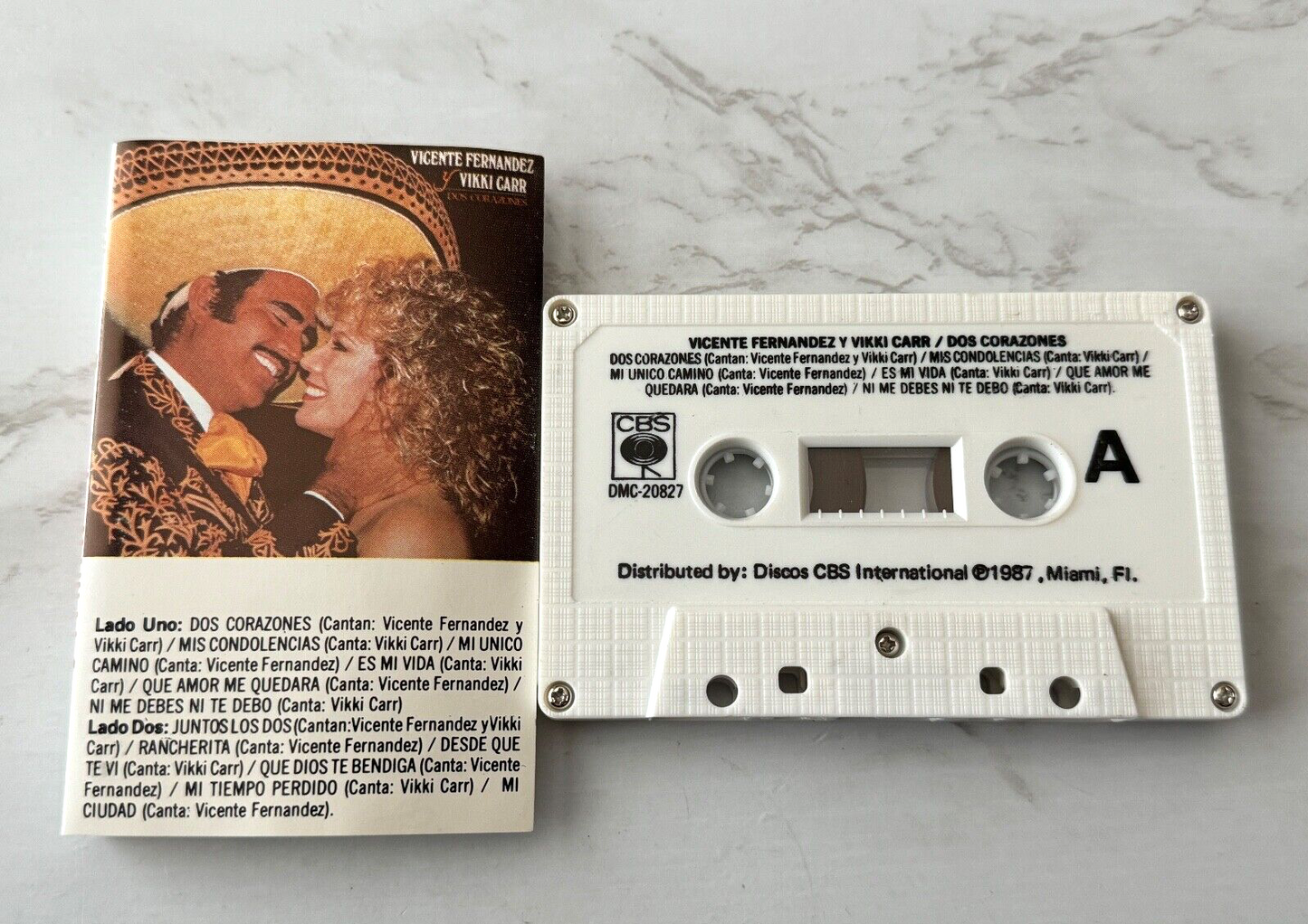 Vicente Fernandez y Vikki Carr – Dos Corazones (1987)