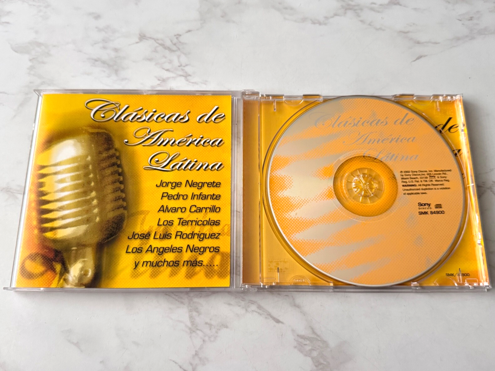 Javier Solis, Jorge Negrete, Leo Dan, Palito Ortega – Clasicas De America Latina (2002)