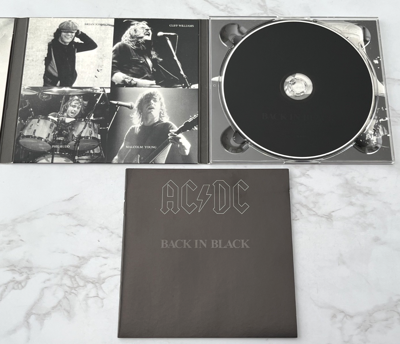 AC/DC – Back In Black (Digipak) (2003)