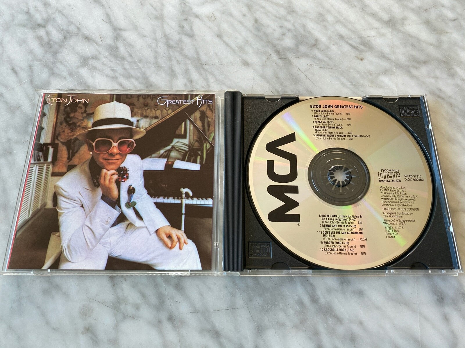 Elton John – Greatest Hits