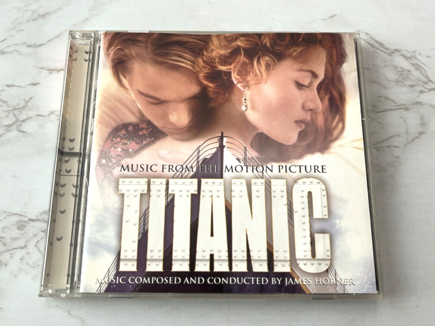James Horner – Titanic Music From The Motion Picture (1997) [JAPAN PRESS]