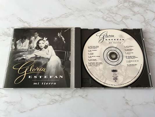 Gloria Estefan – Mi Tierra (1993)