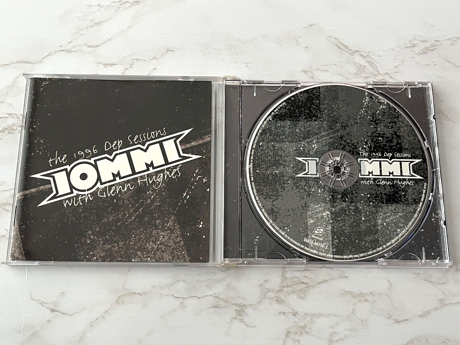 Tony Iommi, Glenn Hughes – With Glenn Hughes The 1996 DEP Sessions (2004)