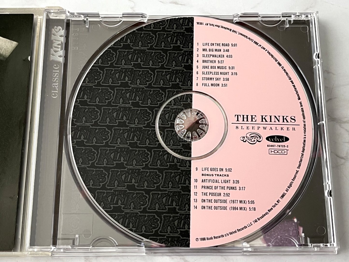 The Kinks – Sleepwalker (1998)