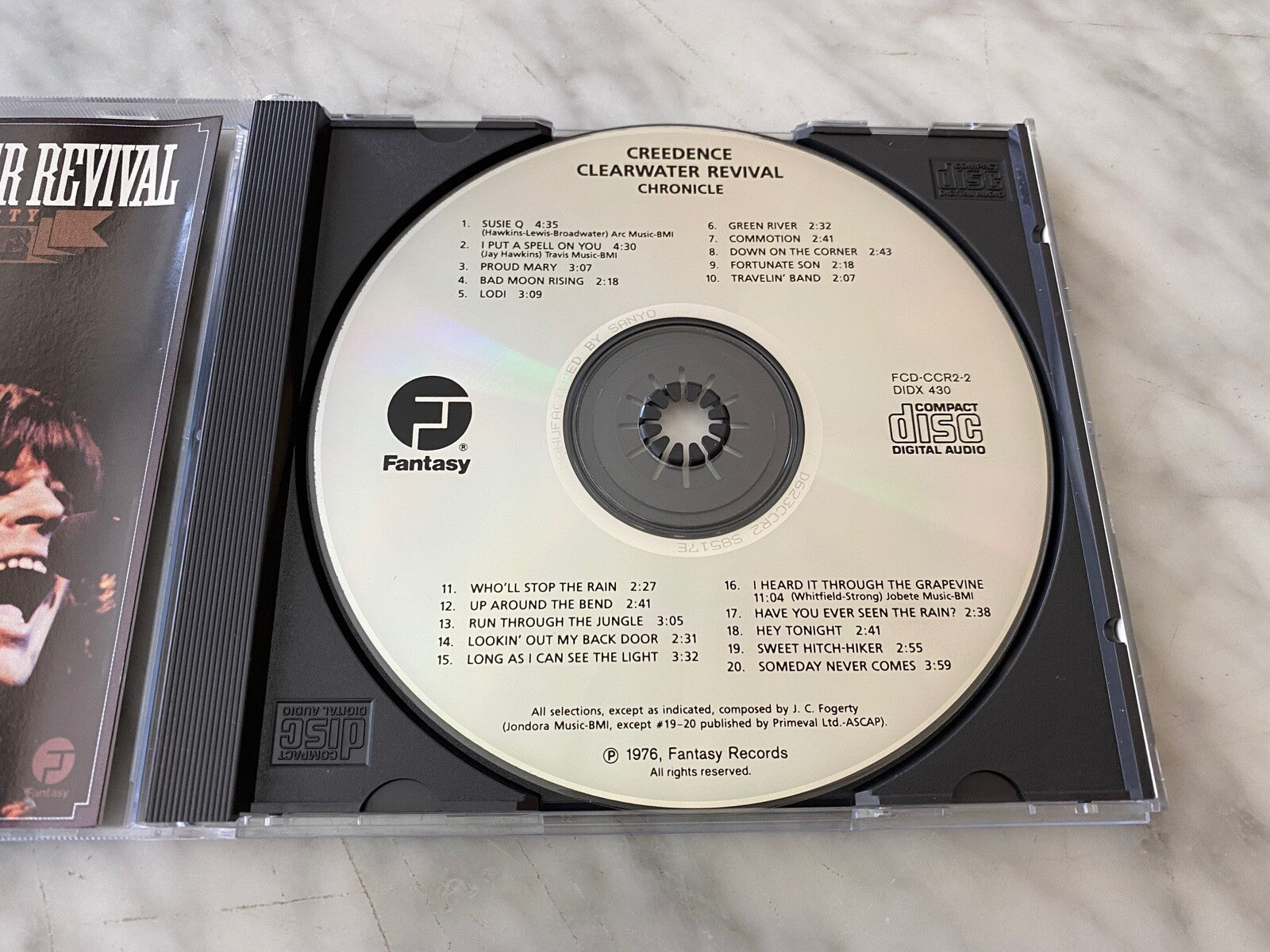 Creedence Clearwater Revival – Chronicle [JAPAN PRESS]