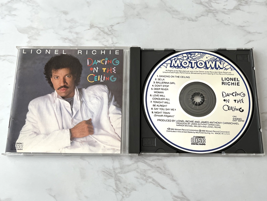 Lionel Richie – Dancing On The Ceiling (1986)