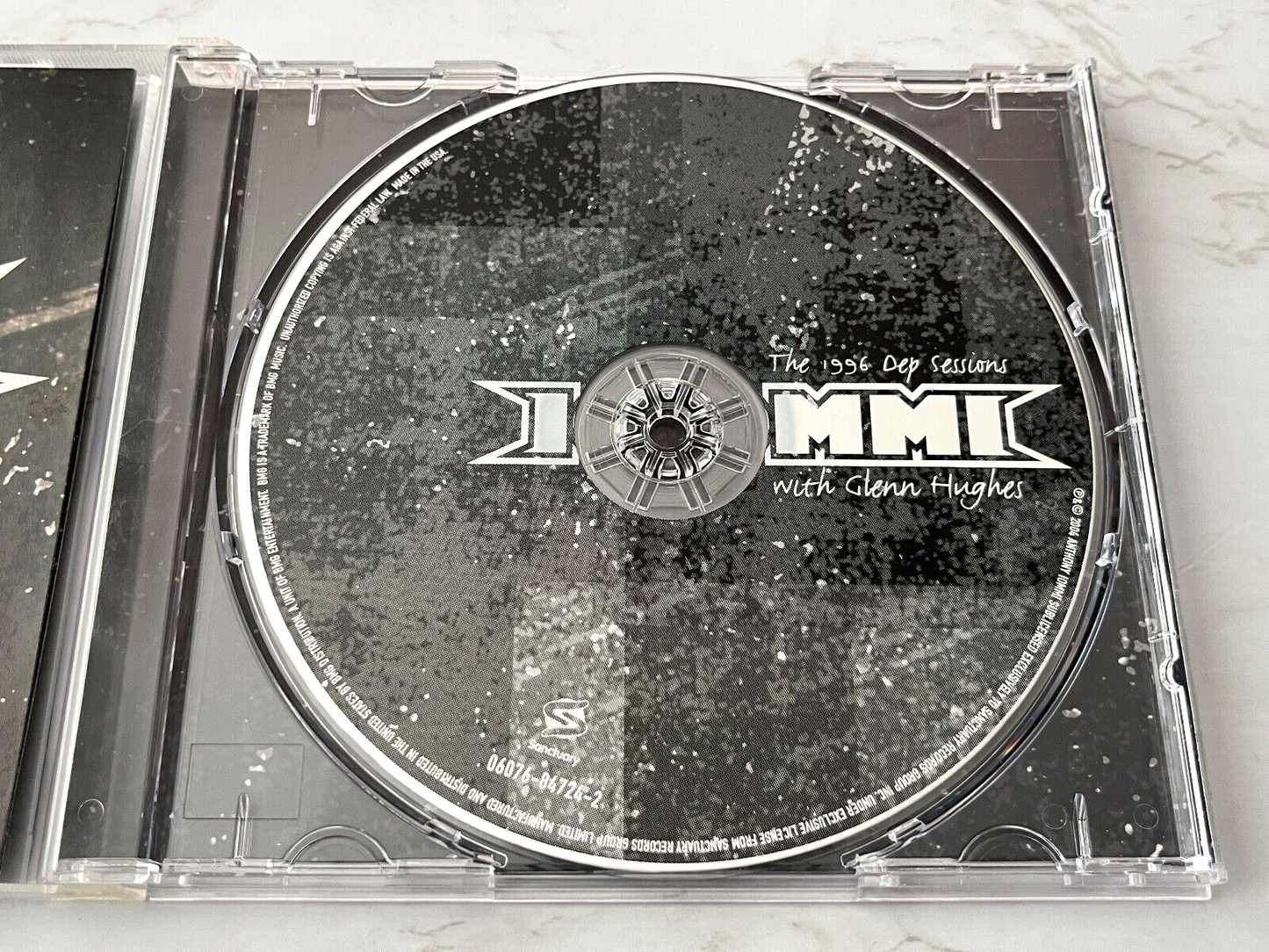 Tony Iommi, Glenn Hughes – With Glenn Hughes The 1996 DEP Sessions (2004)
