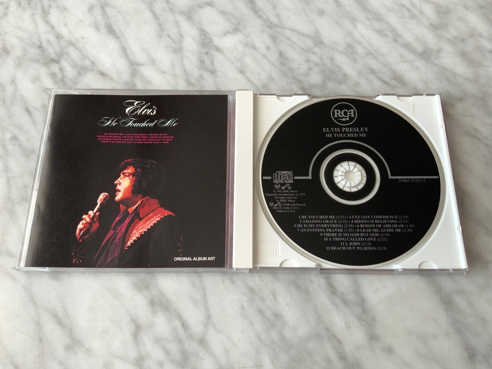 Elvis Presley – He Touched Me (1992)