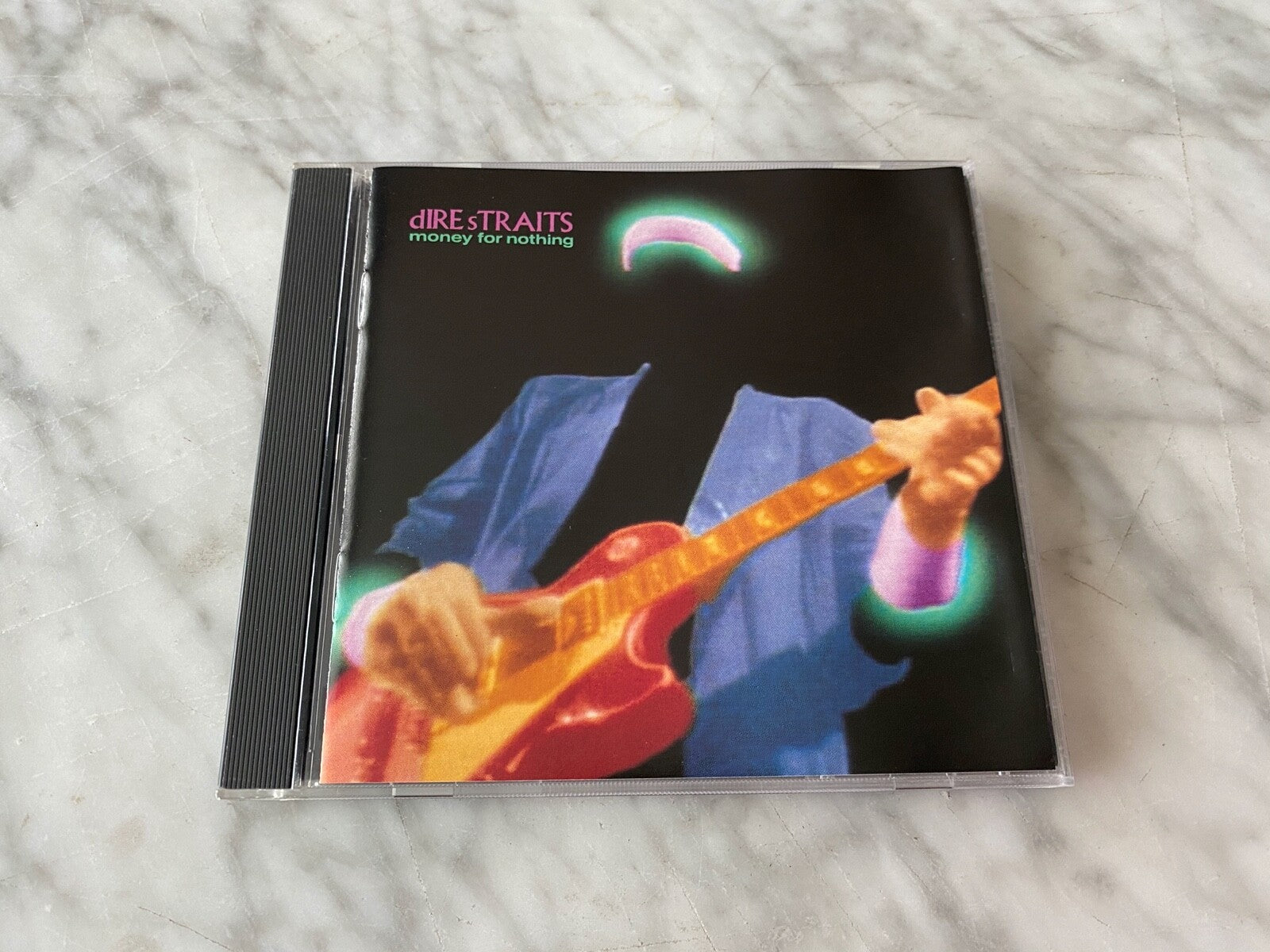 Dire Straits – Money For Nothing