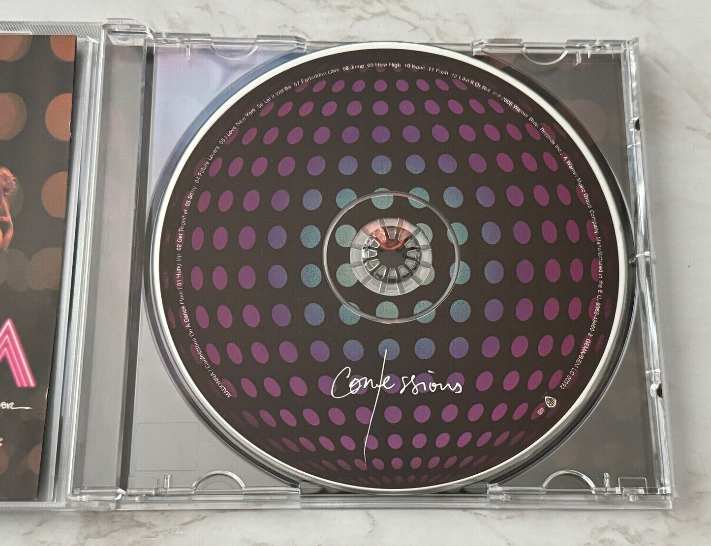 Madonna – Confessions On A Dance Floor (2005)