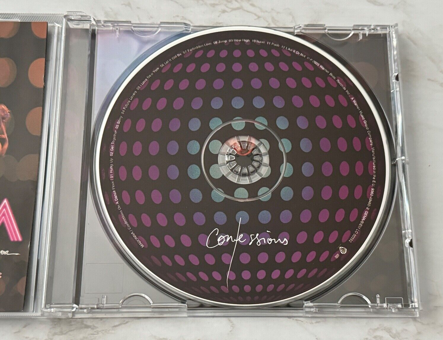 Madonna – Confessions On A Dance Floor (2005)