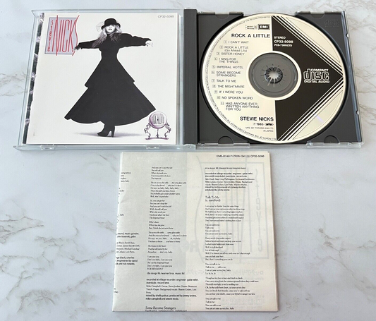 Stevie Nicks – Rock A Little [JAPAN PRESS]