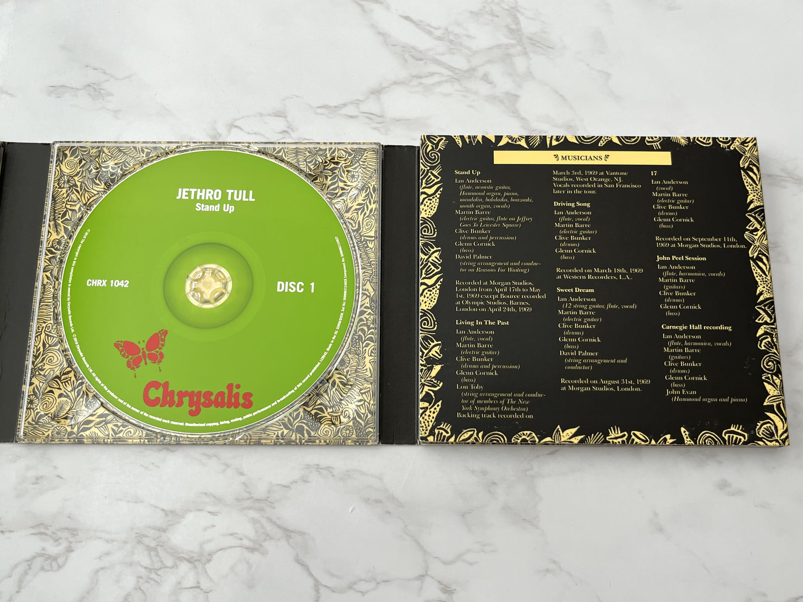 Jethro Tull – Stand Up 2 (Digipak, CD/DVD) (2010)