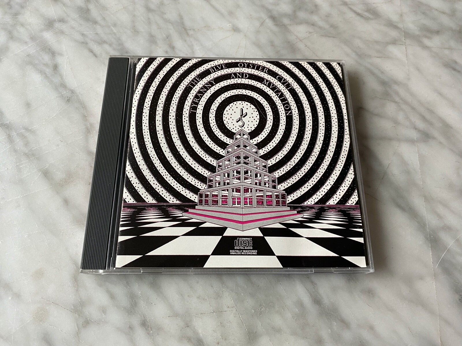 Blue Oyster Cult – Tyranny & Mutation