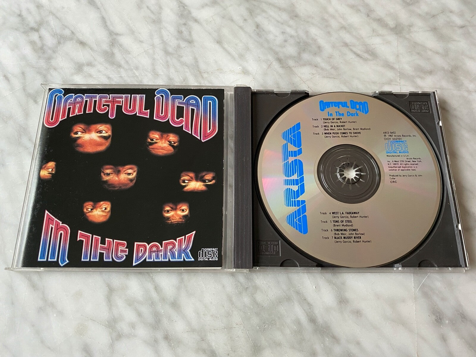 Grateful Dead, Jerry Garcia – In The Dark