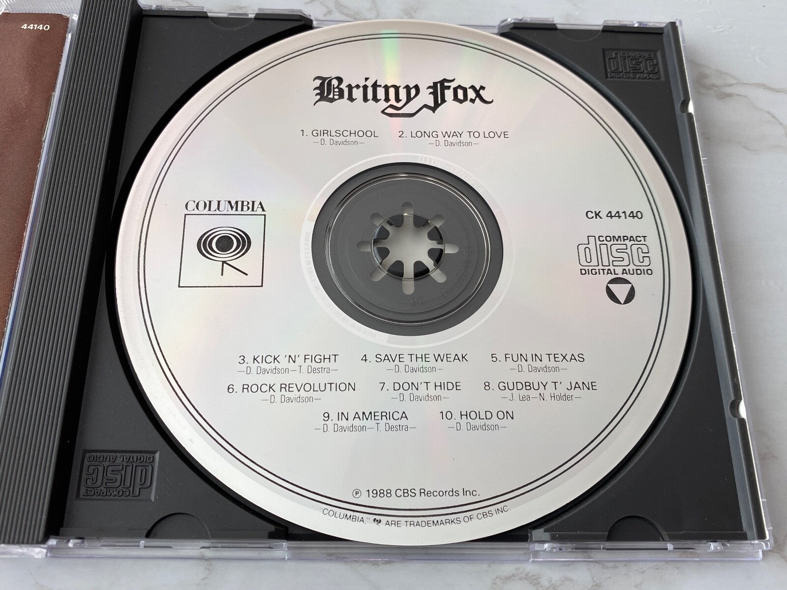 Britny Fox – Britny Fox (1988)