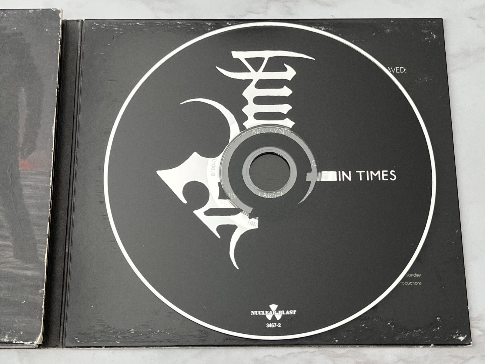 Enslaved – In Times (Digipak) (2015)