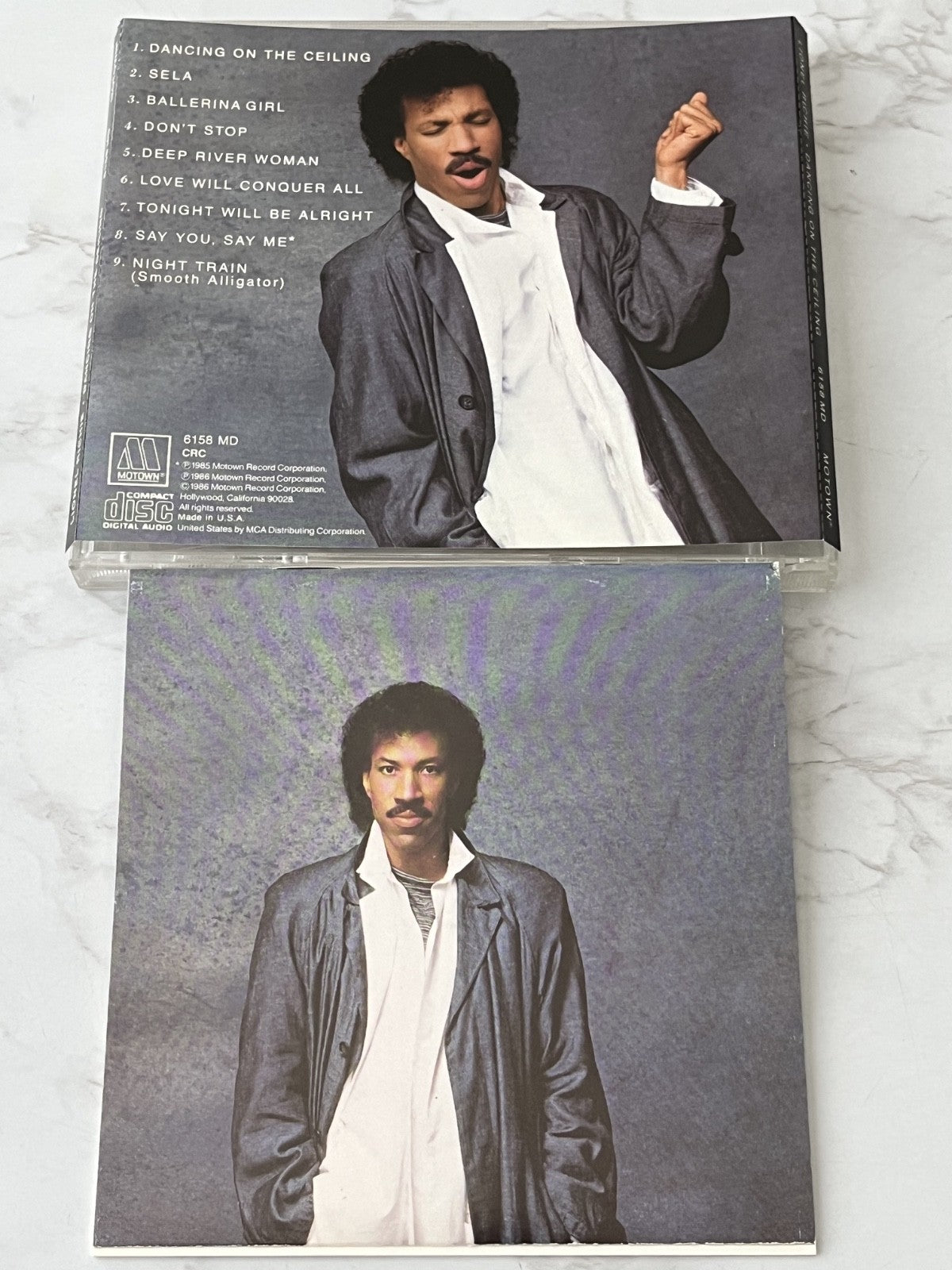 Lionel Richie – Dancing On The Ceiling (1986)