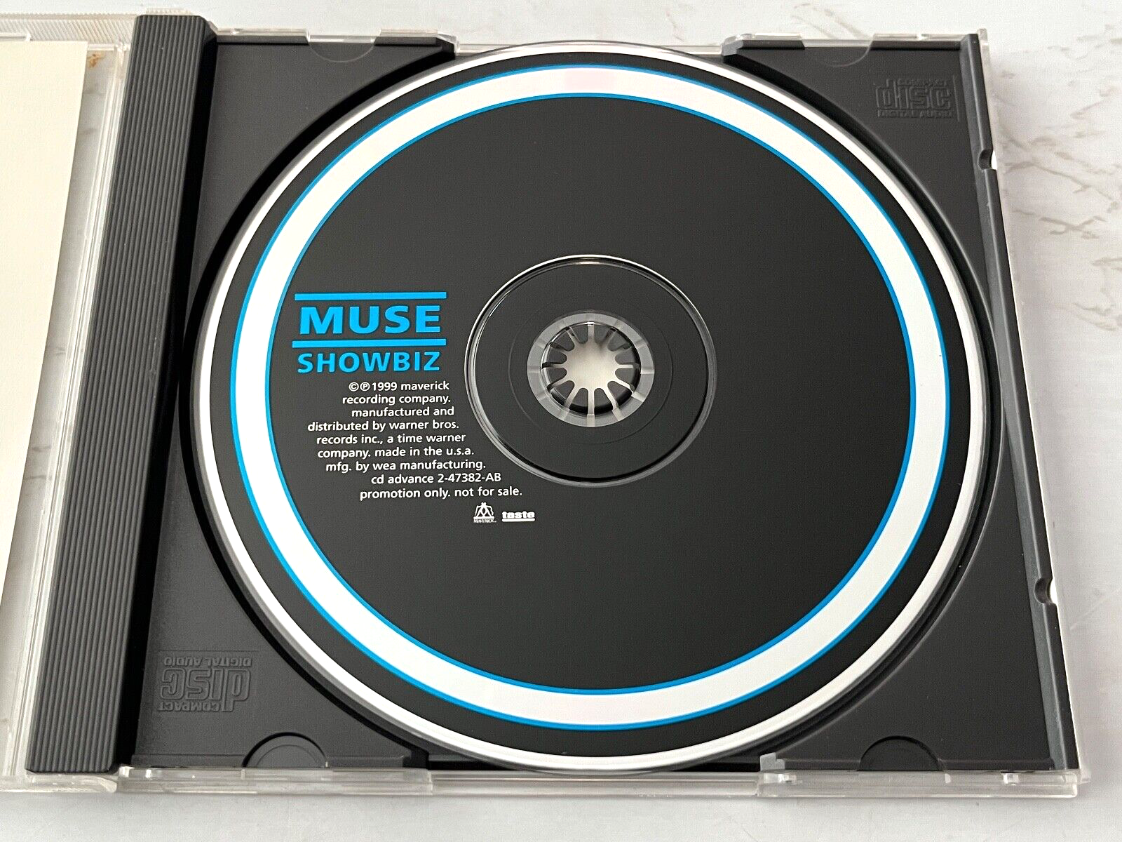 Muse – Showbiz (1999)