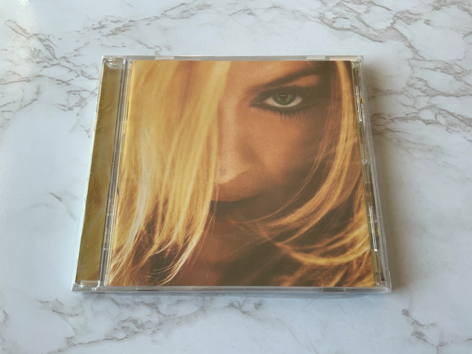 Madonna – Greatest Hits Volume 2 (2001)
