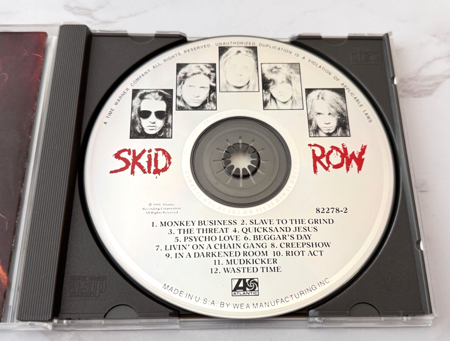 Skid Row – Slave To The Grind (1991)