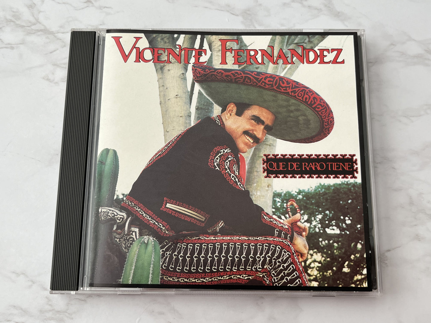 Vicente Fernandez – Que De Tiene (1994)