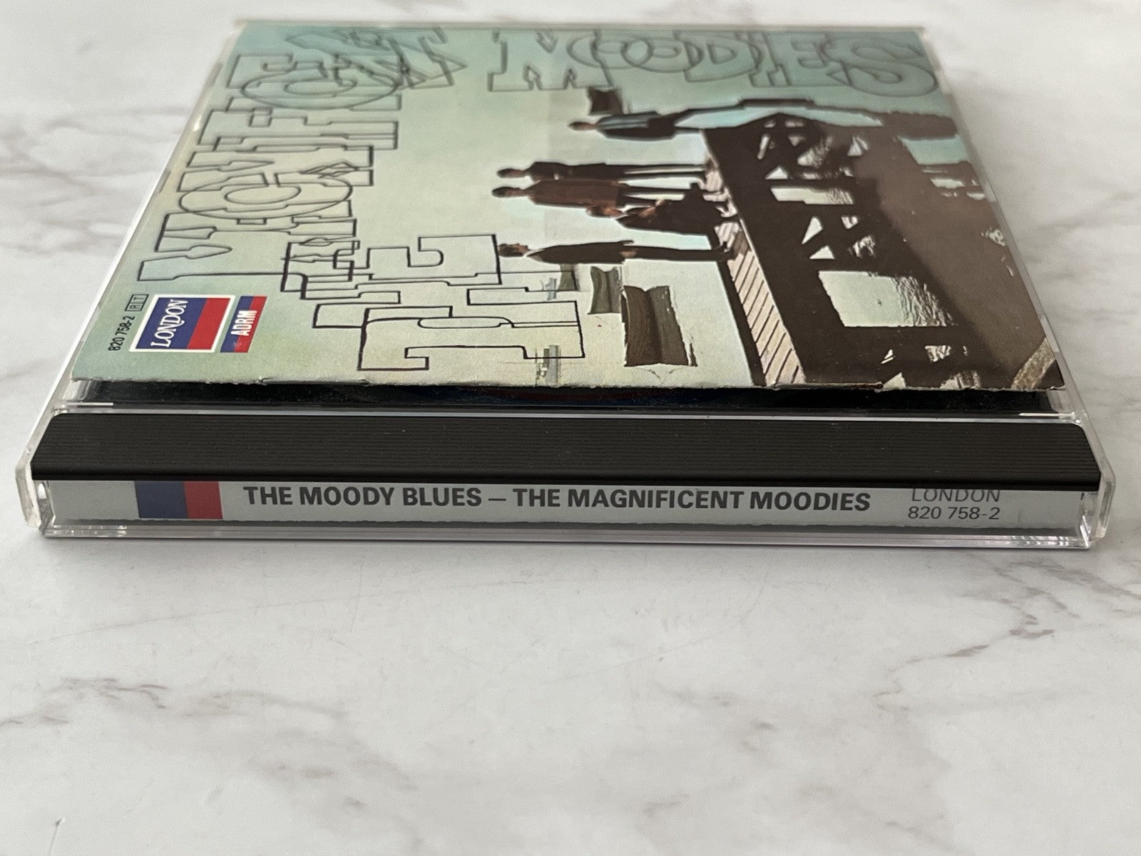 The Moody Blues – The Magnificent Moodies (1988)
