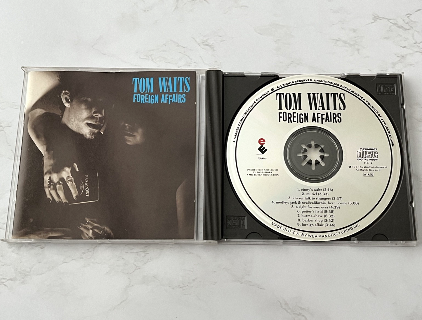 Tom Waits – Foreign Affairs (1990)