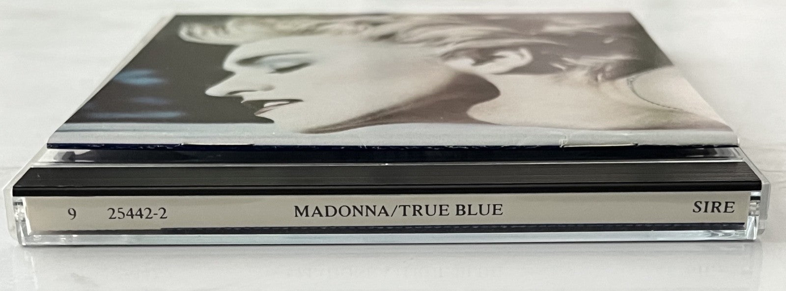 Madonna – True Blue
