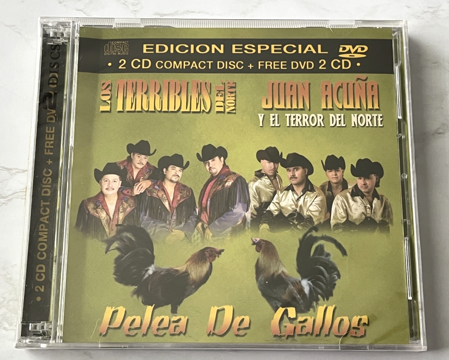 Los Terribles Del Norte, Juan Acuña – Pelea De Gallos (CD/DVD)