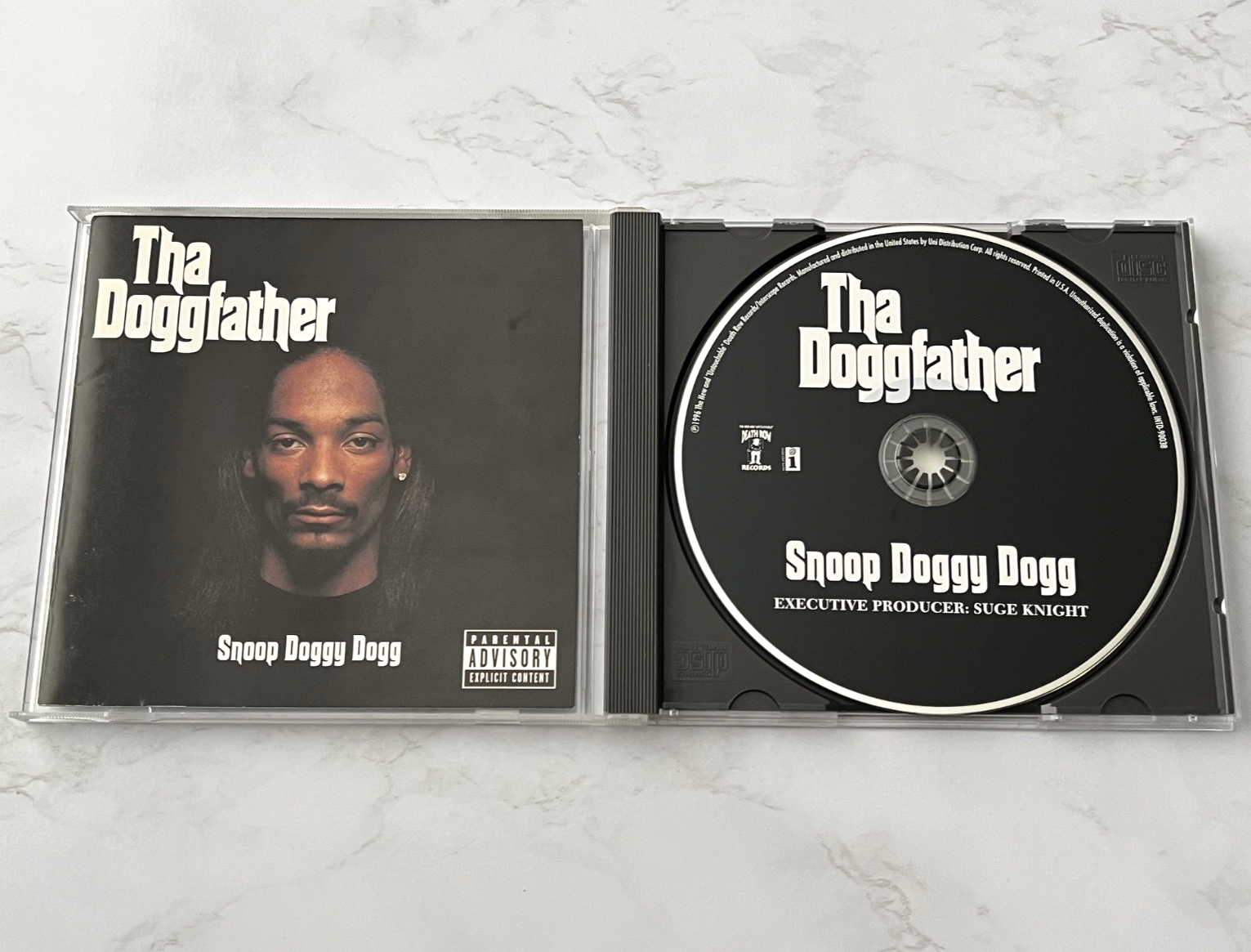 Snoop Dogg – Snoop Doggy Dogg Tha Doggfather (1996)