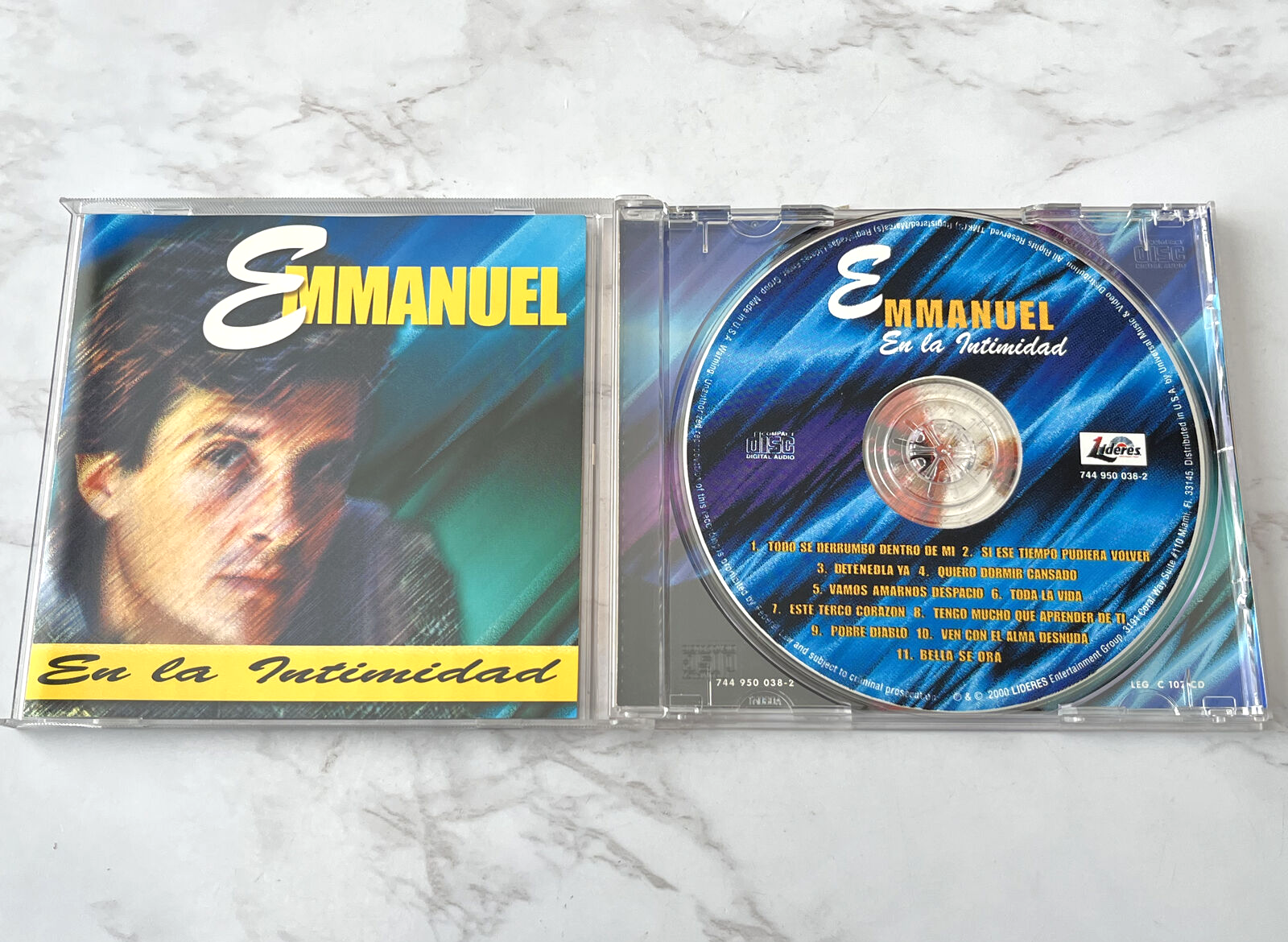 Emmanuel – En La Intimidad (2000)