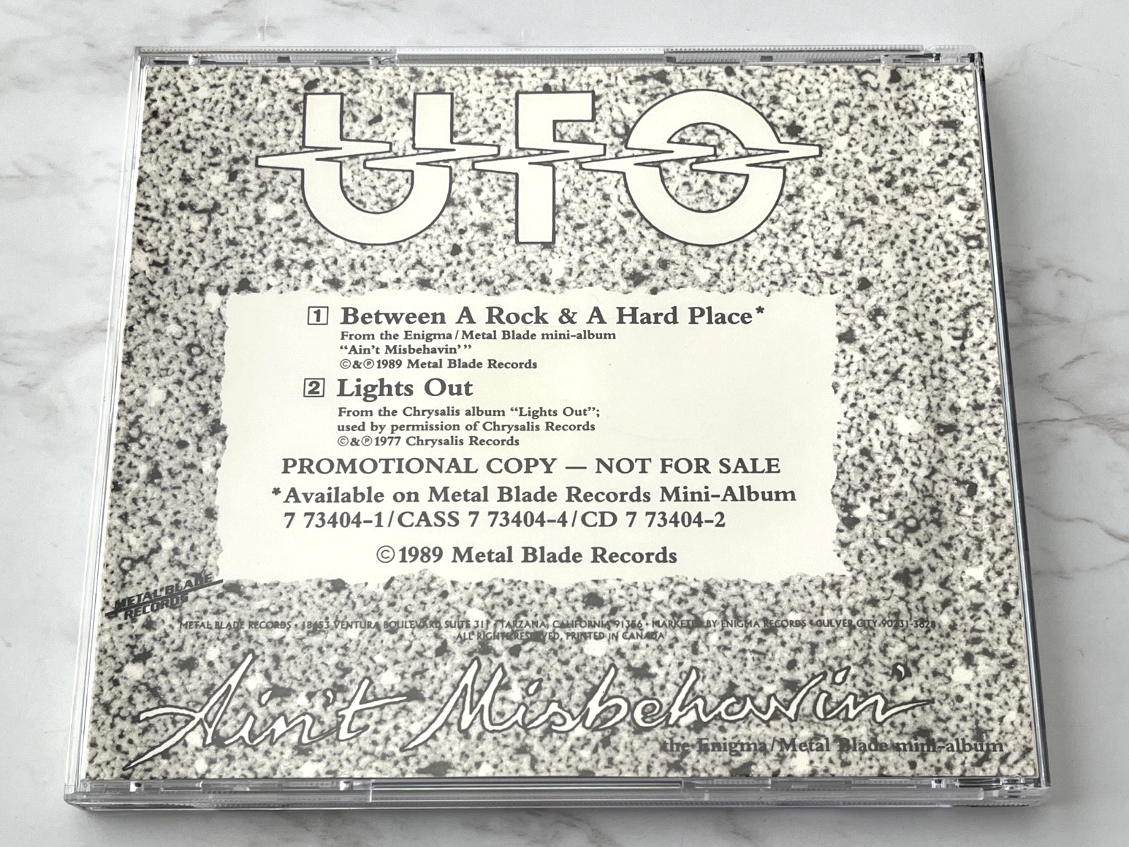 UFO – Between A Rock & A Hard Place (1989)